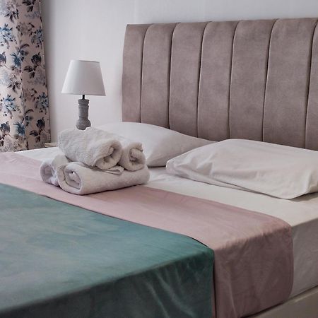 Friendly Guest House Kutaisi Exterior foto