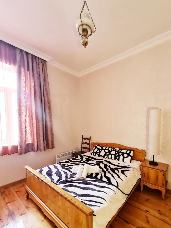 Friendly Guest House Kutaisi Exterior foto