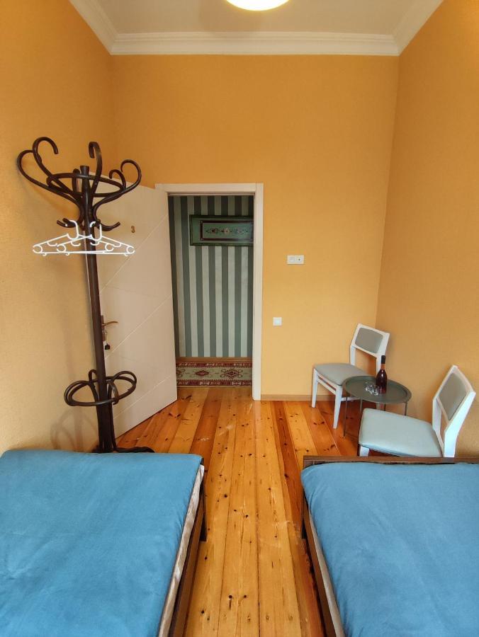 Friendly Guest House Kutaisi Exterior foto