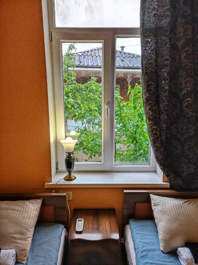 Friendly Guest House Kutaisi Exterior foto